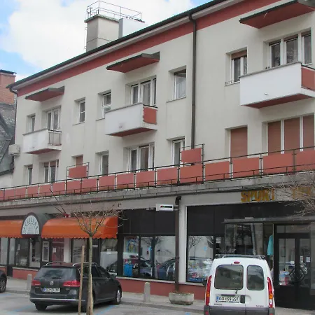 Apartma Pr' Cinku Apartment
